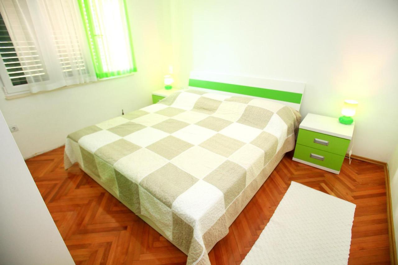 Apartments Nakir Slatine Room photo